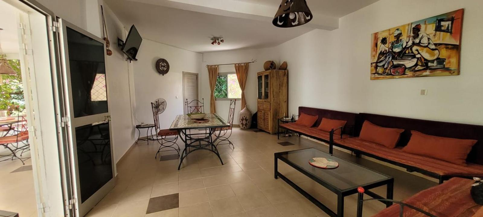 Villa Saraba 索蒙 外观 照片